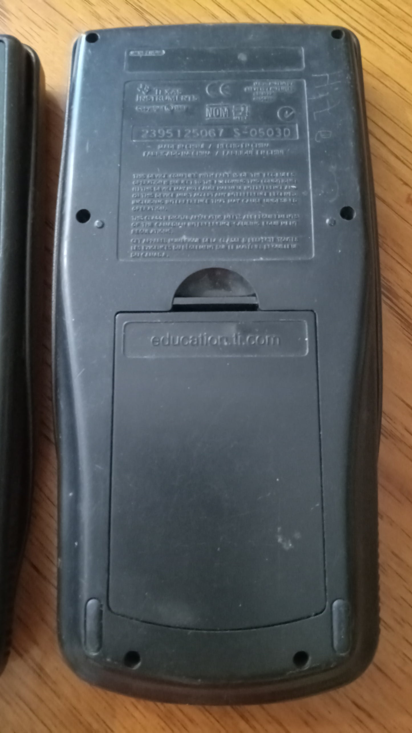 CALCULATOR Texas Instruments TI-83 Plus Graphing w/Slide Cover USED