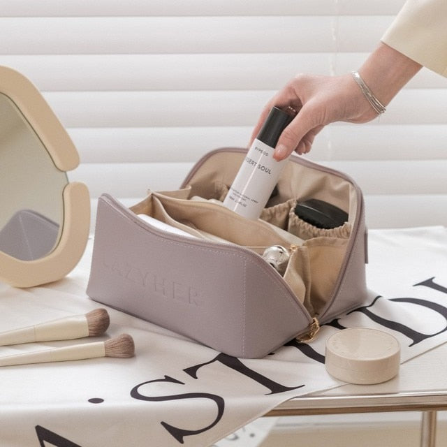 Female Storage Makeup Bag Case Creamy Soft Leather NEW