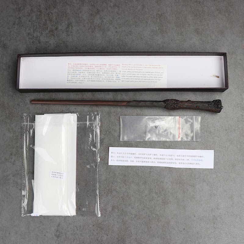 Harry Potter Styled Fire Flasher Magic Wands, Emit Sprays of Flame Cosplay Costume Accessory NEW